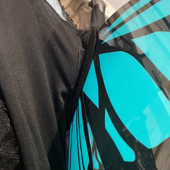 Butterfly Costume - with Velcro Wings - Girls Large - Picture 4 of 5